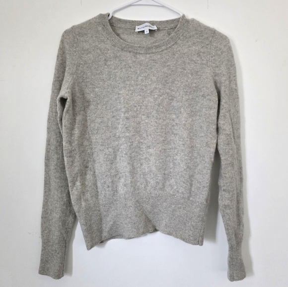 White + Warren 100% Cashmere Crewneck Pullover Sweater Small Luxury Top - Picture 2 of 7
